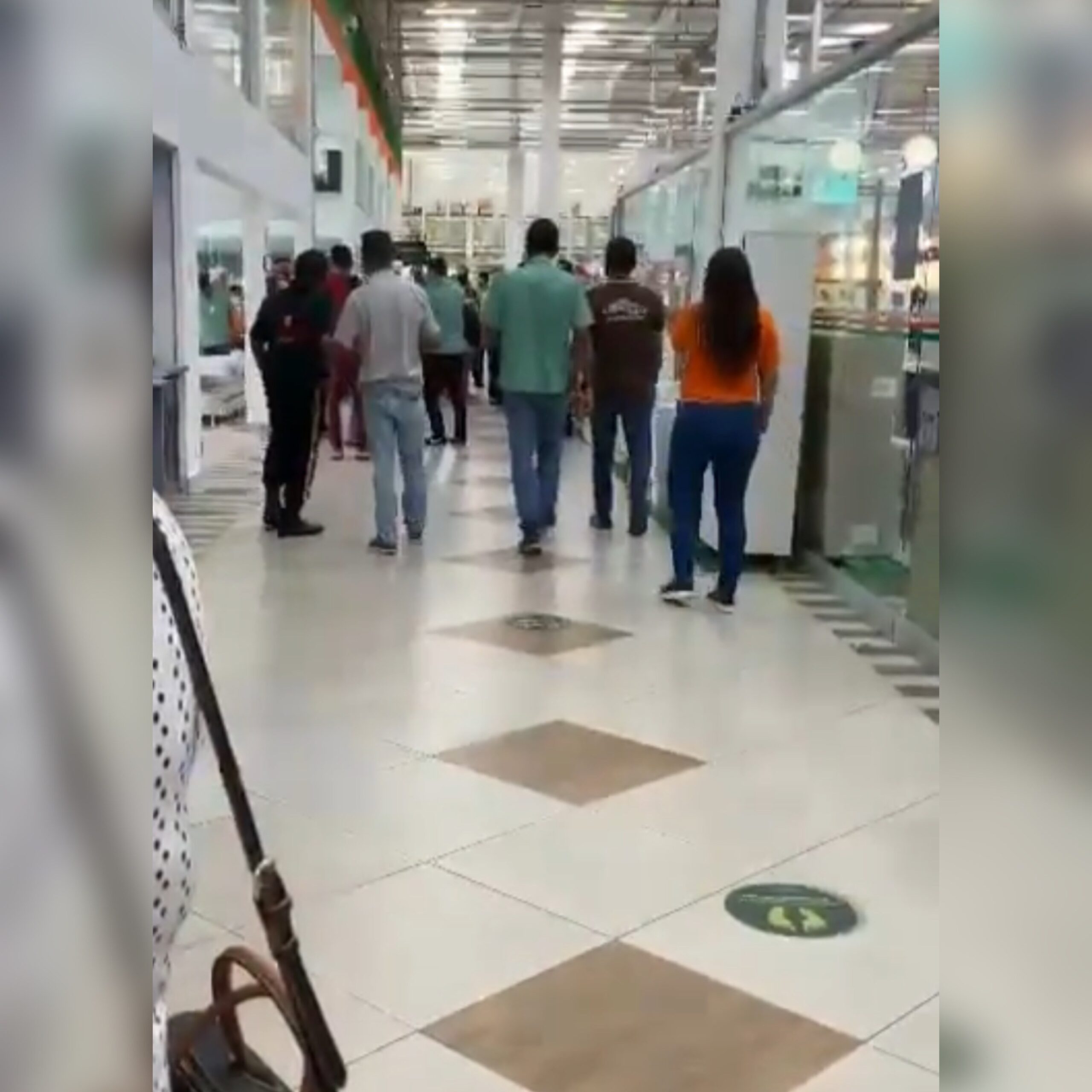 SURREAL: Homem se masturba em banheiro do Home Center Carajás em JP após  ver outro urinando - Blog do BG | PB